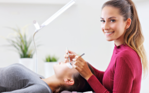 Read more about the article How to Prepare for Eyelash Extensions: Best Advice [2024]