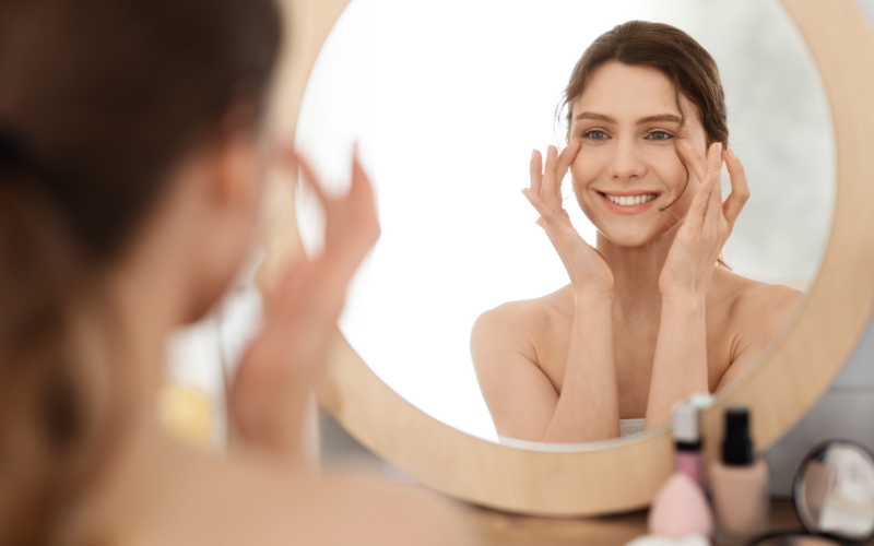 You are currently viewing How Much is a Lower Blepharoplasty Surgery? Average Cost